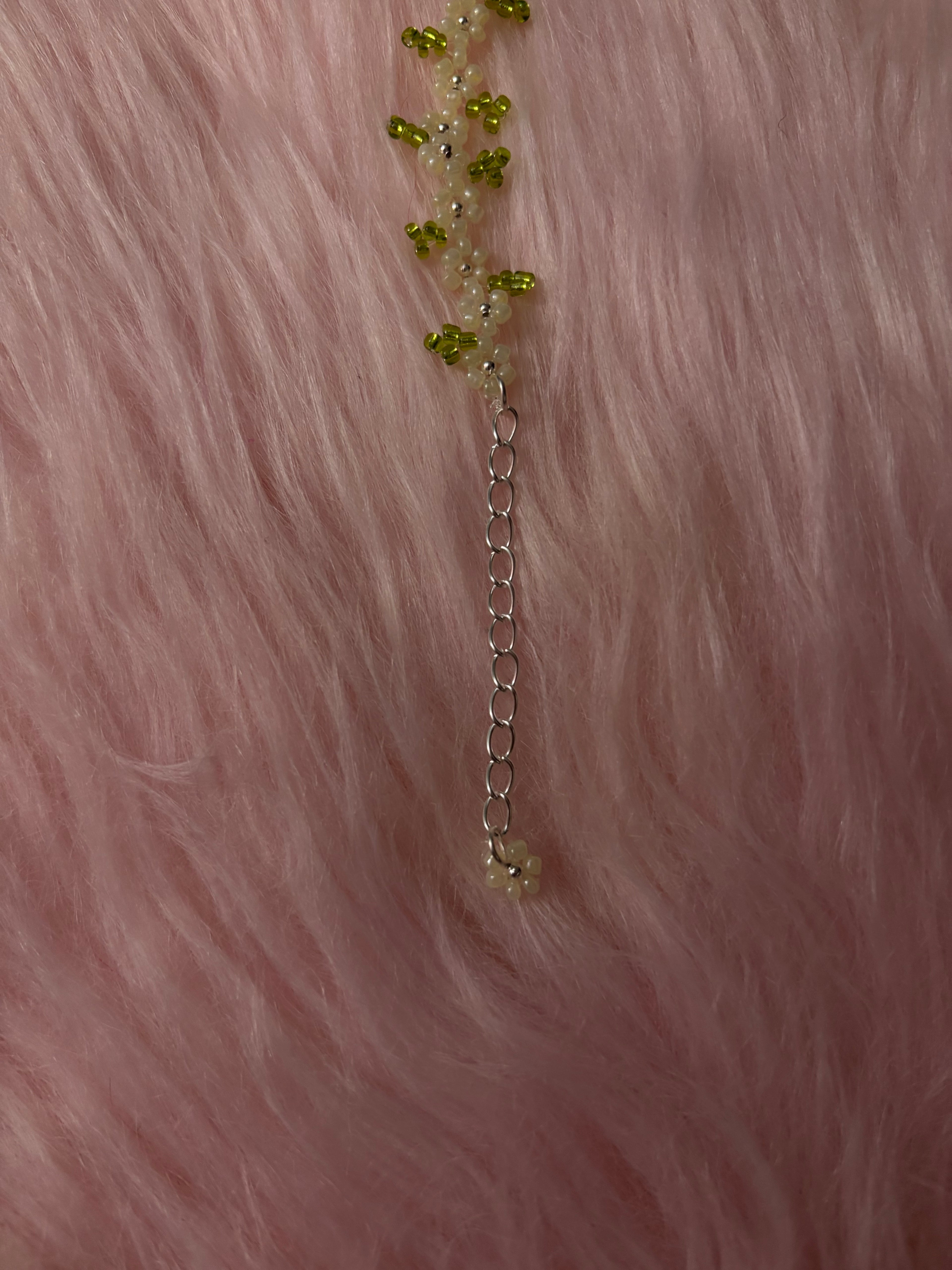 White Floral Daisy Bracelet